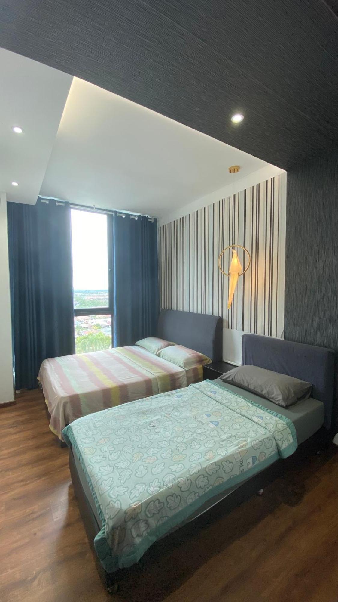 8Pax Cozy Home Stay Jazz Suites 1 Vivacity Kuching Sarawak 3Br Extérieur photo